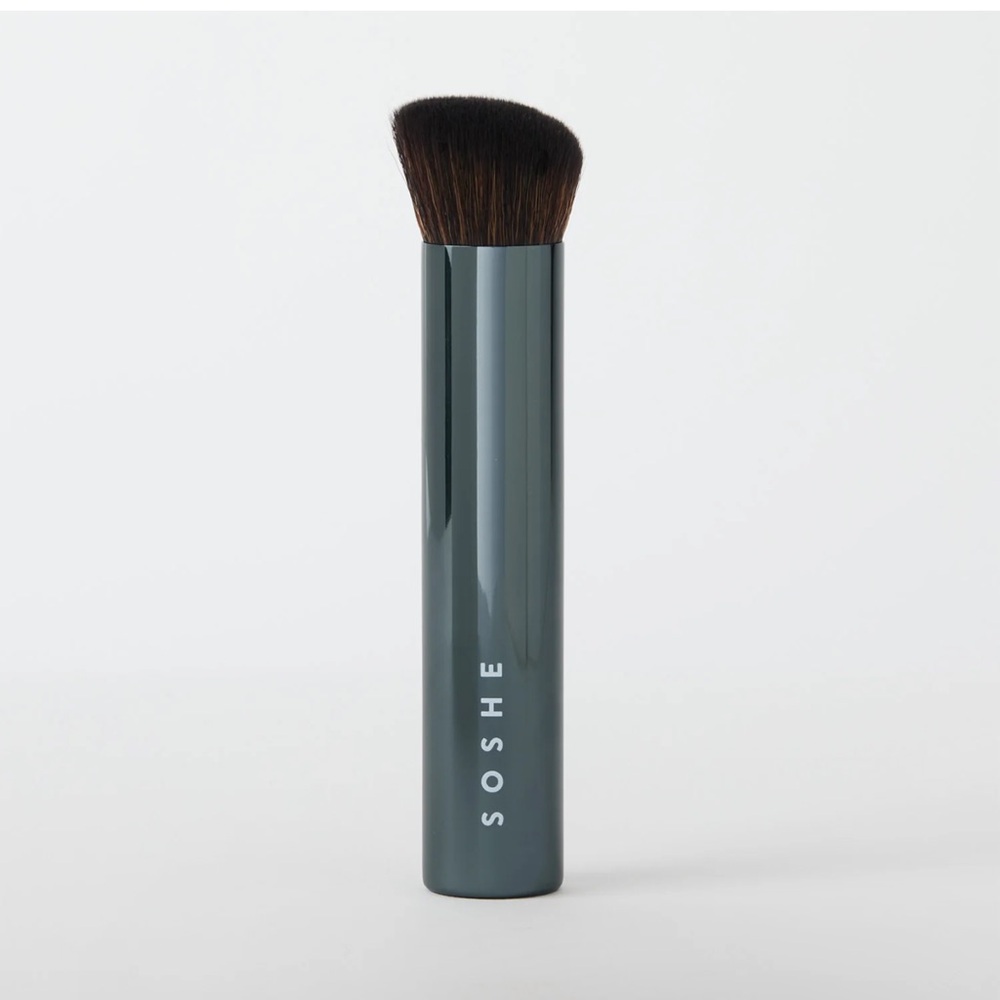 SOSHE SMOOTH BASE COMPLEXION BRUSH NEW STILL SEALED IN BOX NIB NWT